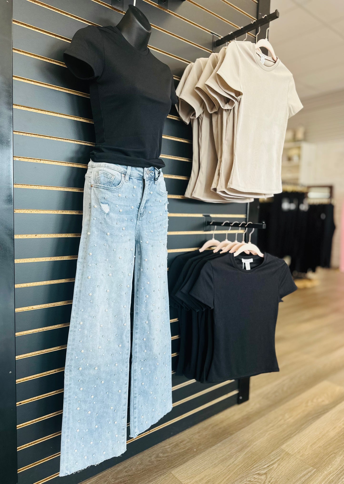 Pearled Embellishment Wide Leg Jeans