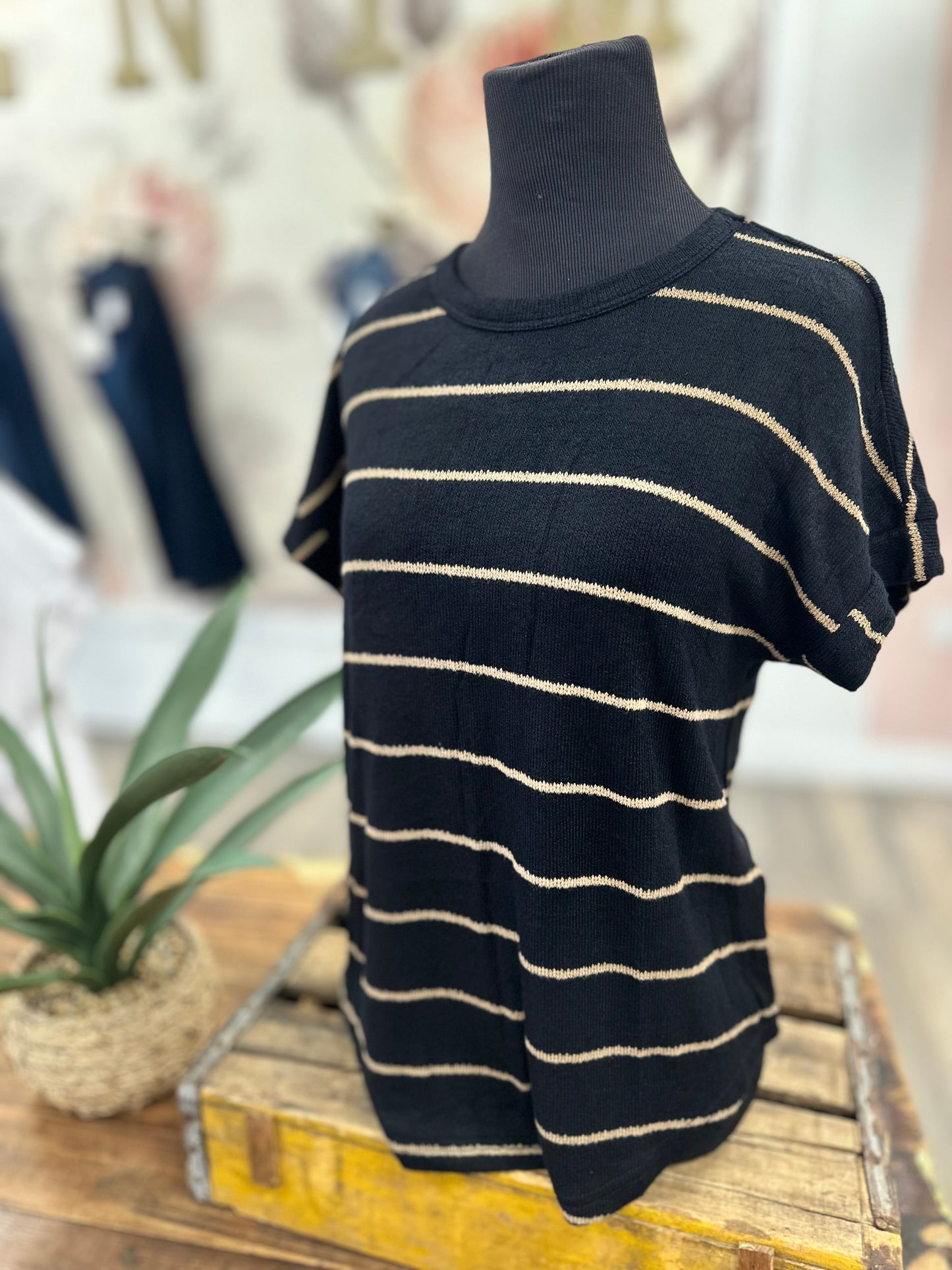 Komfy Knit Striped Top - Black