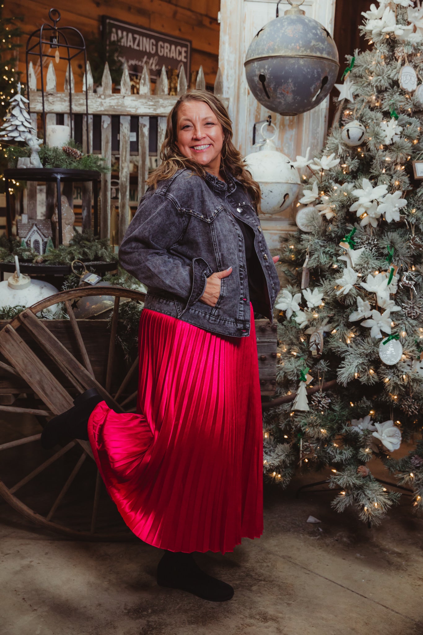 Mistletoe Skirt - Fuchsia