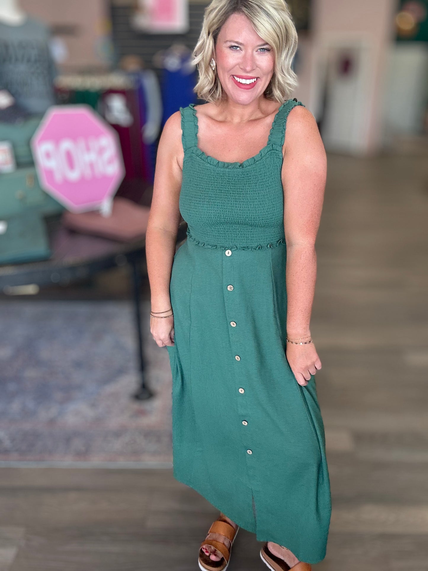 Sunday Stroll Midi Dress - Moss Green