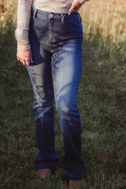 1822 Lena Slim Bootcut Jeans