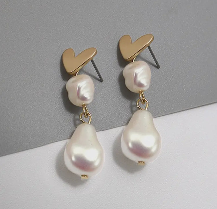 Heart Pearl Drop Earring