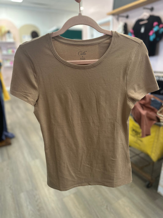 Britt Basic Tee - Camel